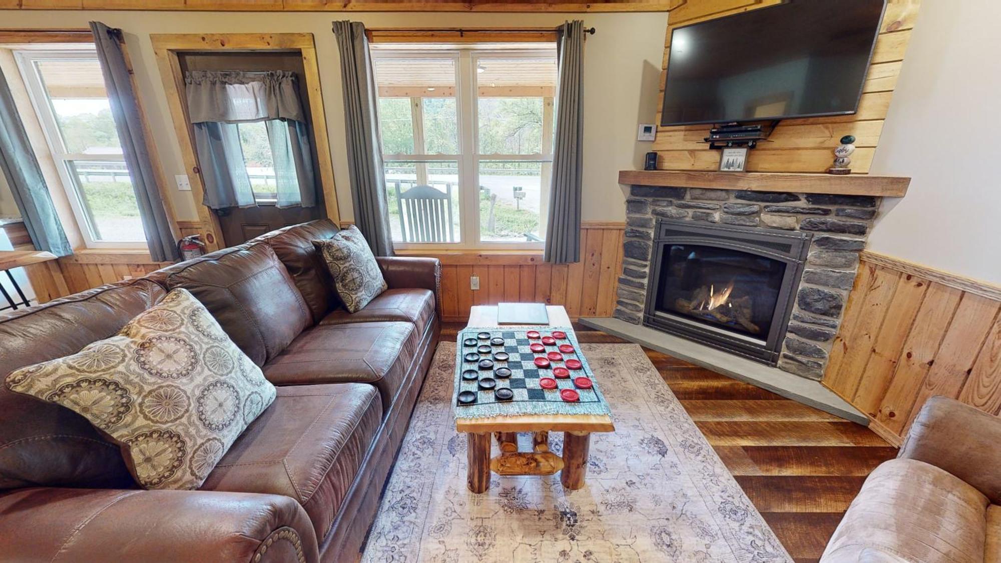 Rough Cut Lodge Gaines Exteriör bild