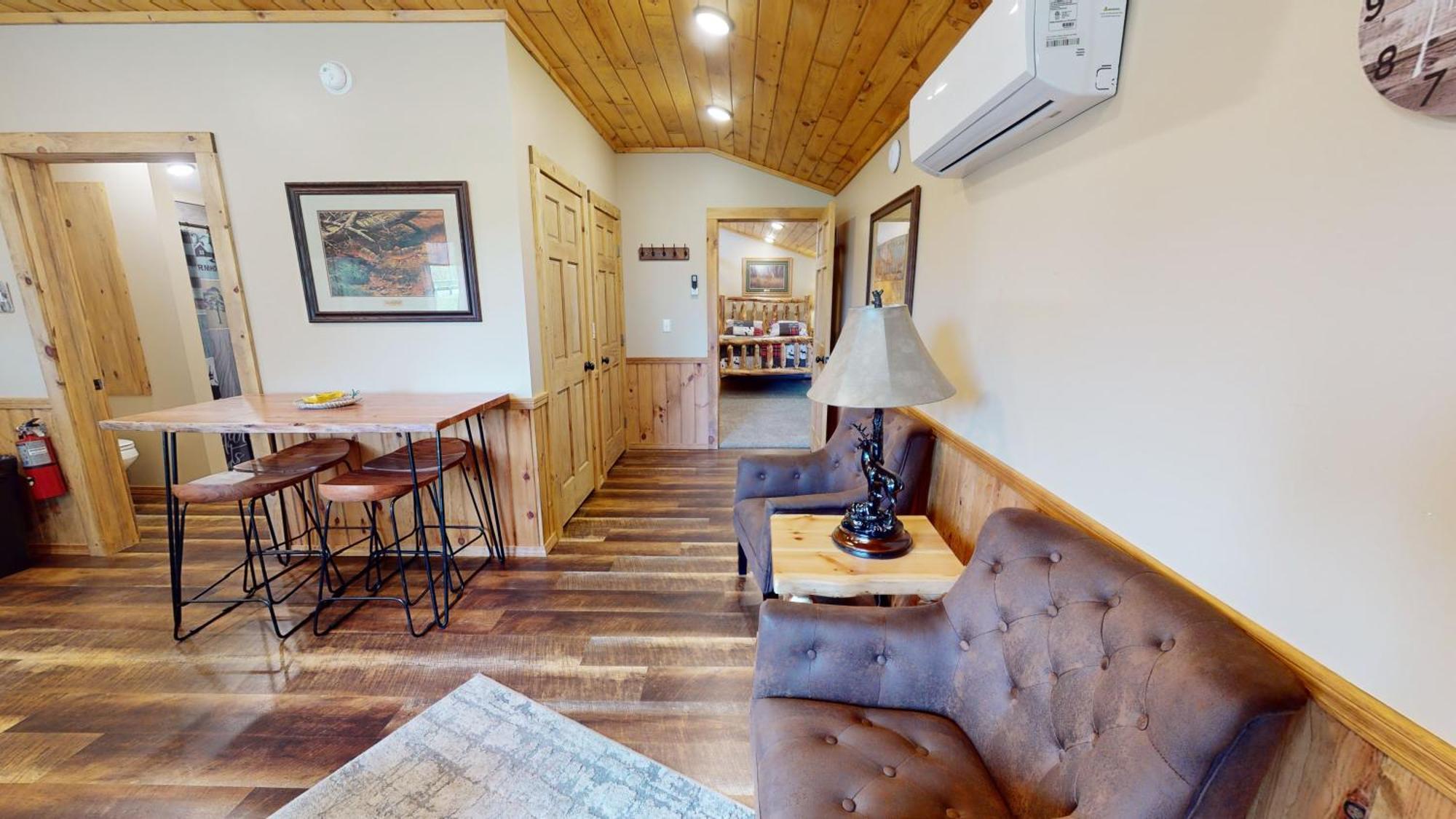 Rough Cut Lodge Gaines Exteriör bild