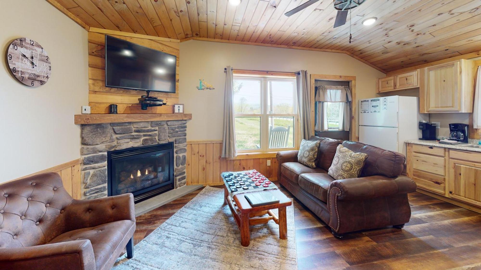 Rough Cut Lodge Gaines Exteriör bild
